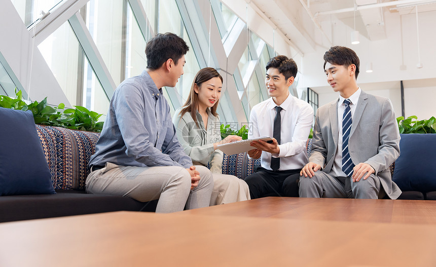 青年夫妻保險投資咨詢與合同簽訂指南